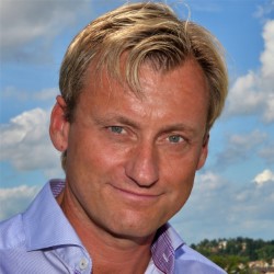 speaker photo
